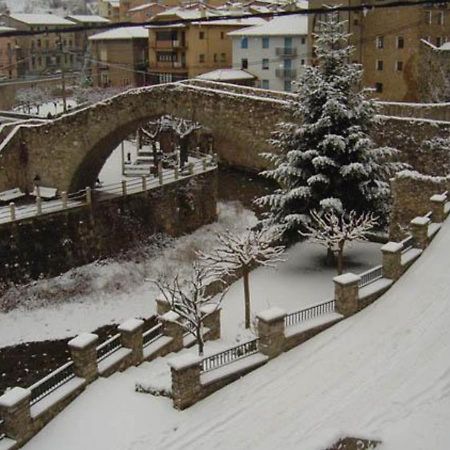 Apartamento Con Encanto En El Pirineo La Pobla de Lillet Exteriör bild