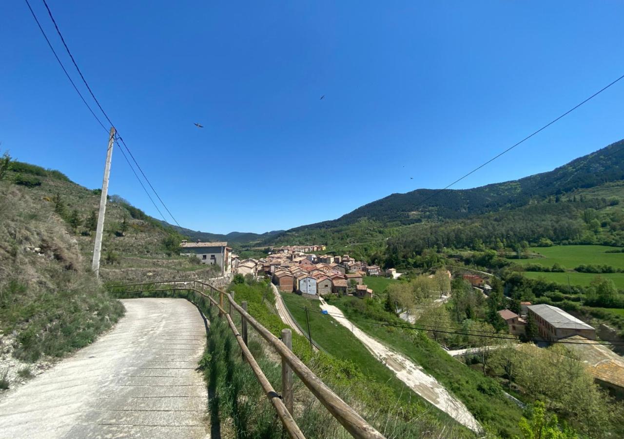 Apartamento Con Encanto En El Pirineo La Pobla de Lillet Exteriör bild