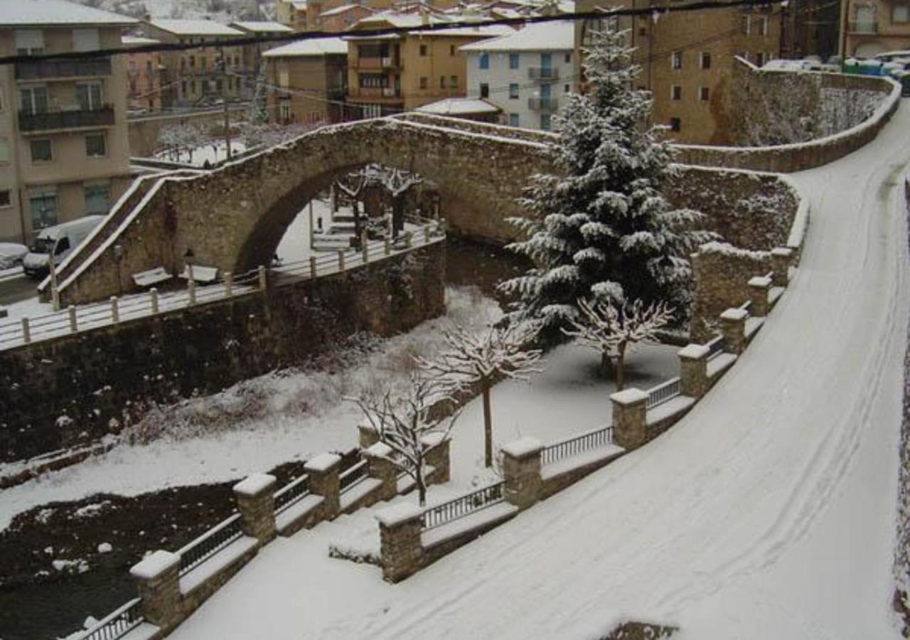 Apartamento Con Encanto En El Pirineo La Pobla de Lillet Exteriör bild